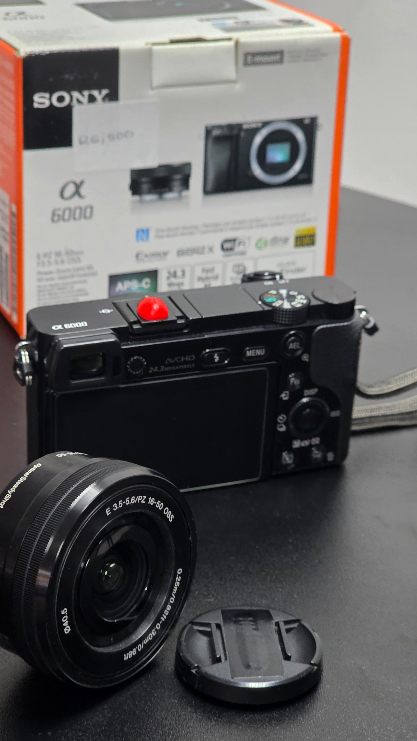 SONY A6000