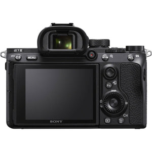 Sony Alpha A7 III Mirrorless Digital Camera + Sony FE 28-70mm F3.5-5.6 OSS Lens